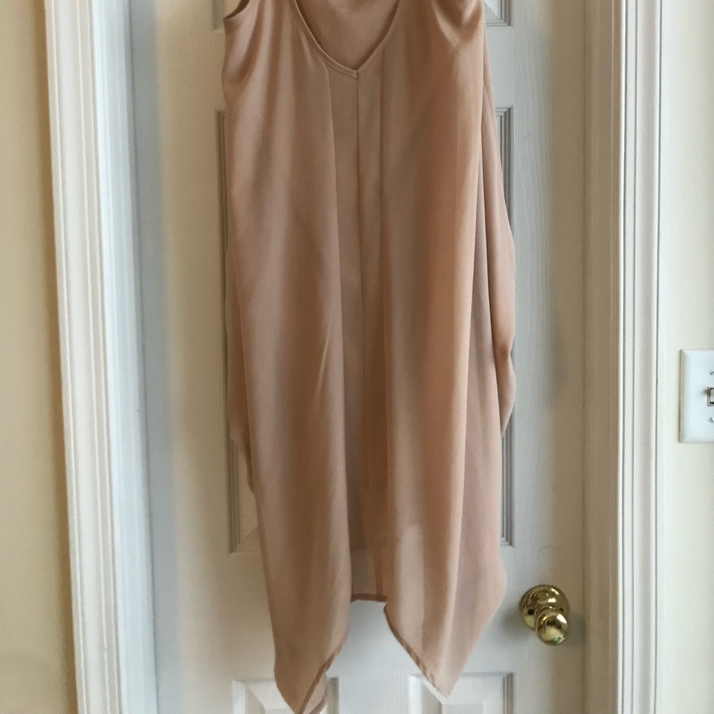 Dress - Picture 3 of 4